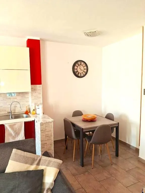 Appartamento Tarragona Alghero 0*,  Italië